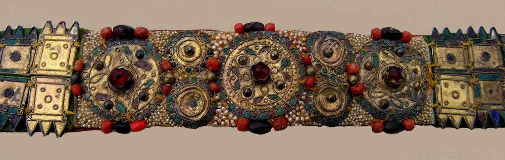 coiffe parure frontale
monastir 	
Tunisie
afrique du nord