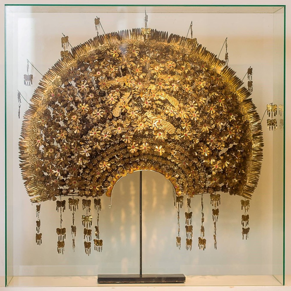 coiffe de mariage	Indonésie (Sumatra)