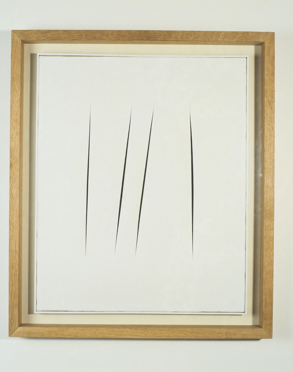 Concetto spaziale, ATTESE
La campana fa din dan e il gallo chiricchichi