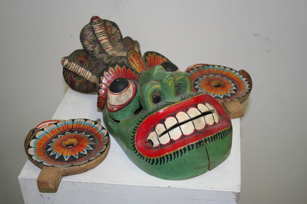 Masques, Ceylan
(objets touristiques)