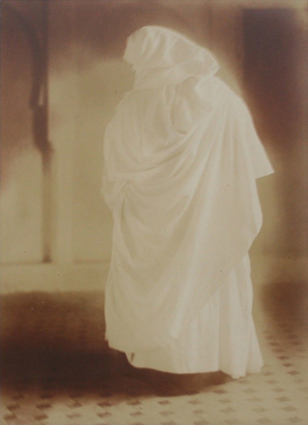 Femme drapée (Maroc)