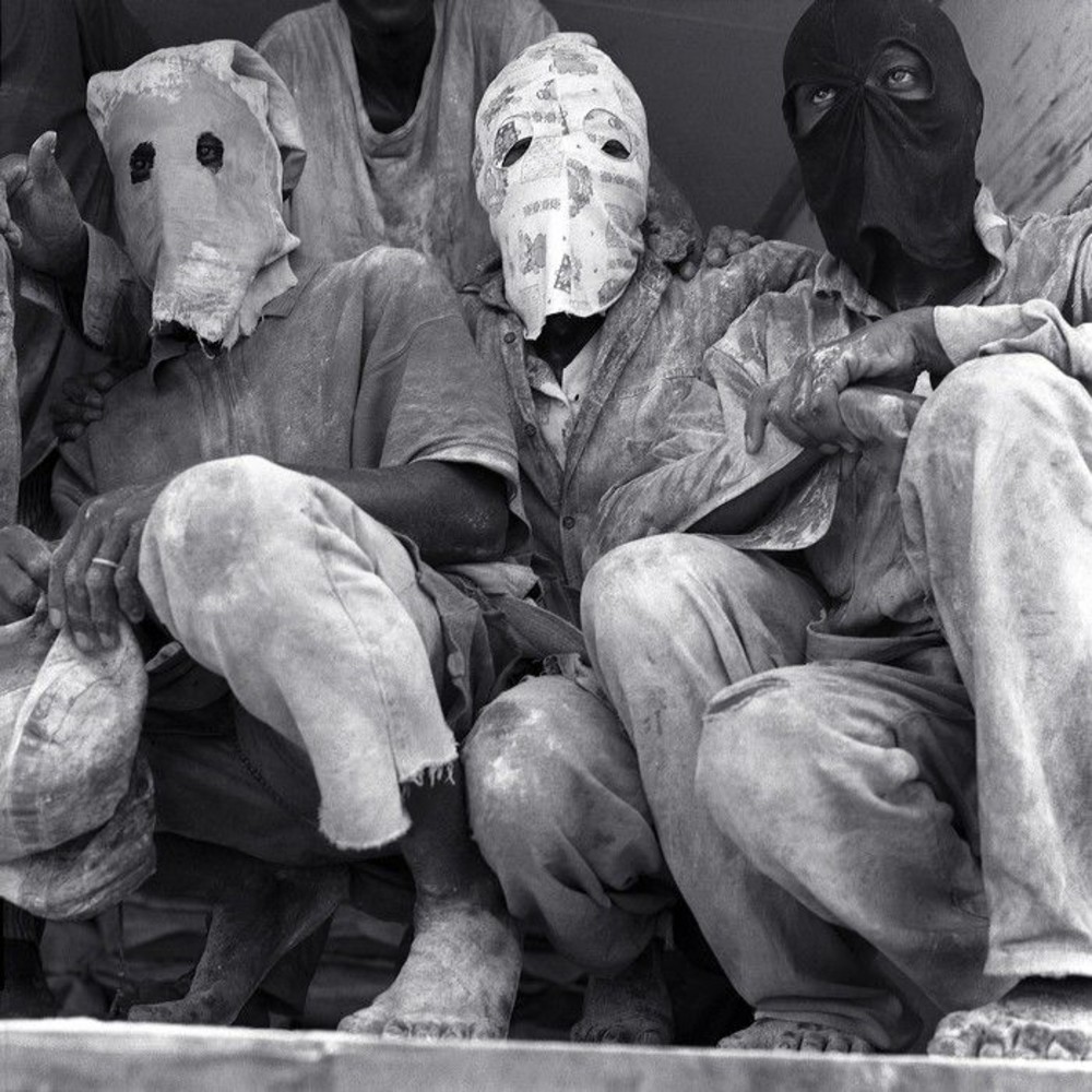 Pointe Noire 
De la série "Dockers"